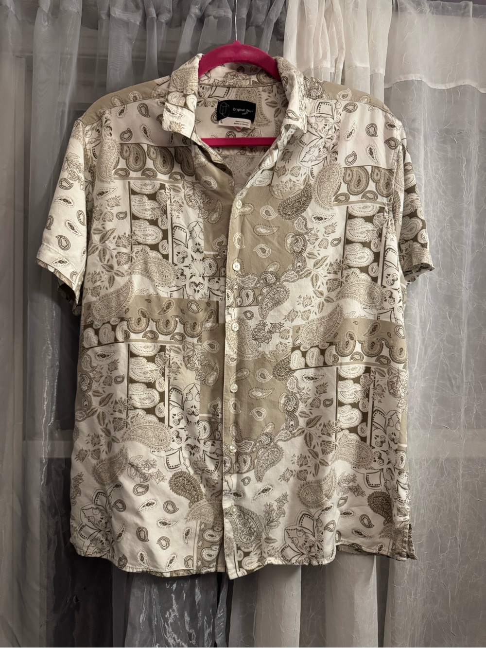 Original Use Beige Paisley Short Sleeve Button-Down Shirt